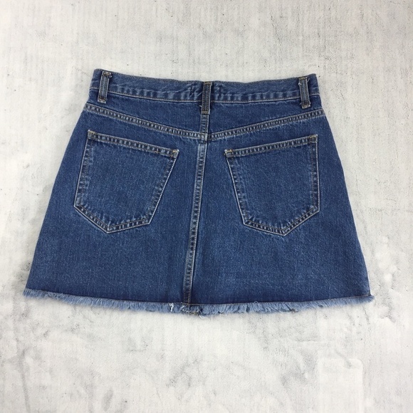 Forever 21 Denim Mini Skirt Womens 28 Button Front Raw Hem Cotton Jean Skirt - Picture 2 of 6